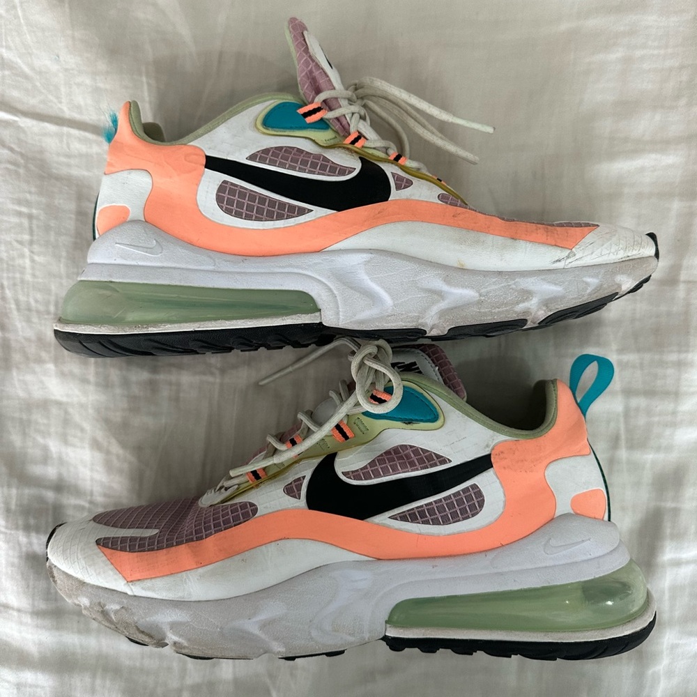 Nike Air Max React